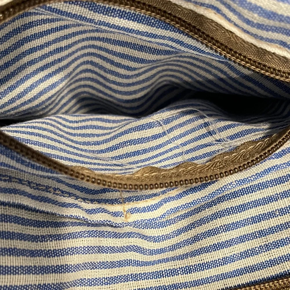 NWOT...Yellow Floral Patchwork Tote with Denim Pocket - Vintage Design - Picture 7 of 9